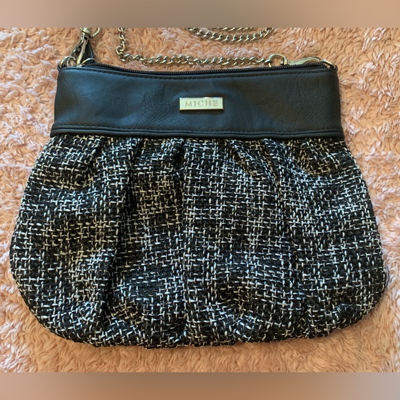 ❤️ 3/$15 Miche Black/White Fabric/Leather Crossbody Purse - Picture 2 of 3